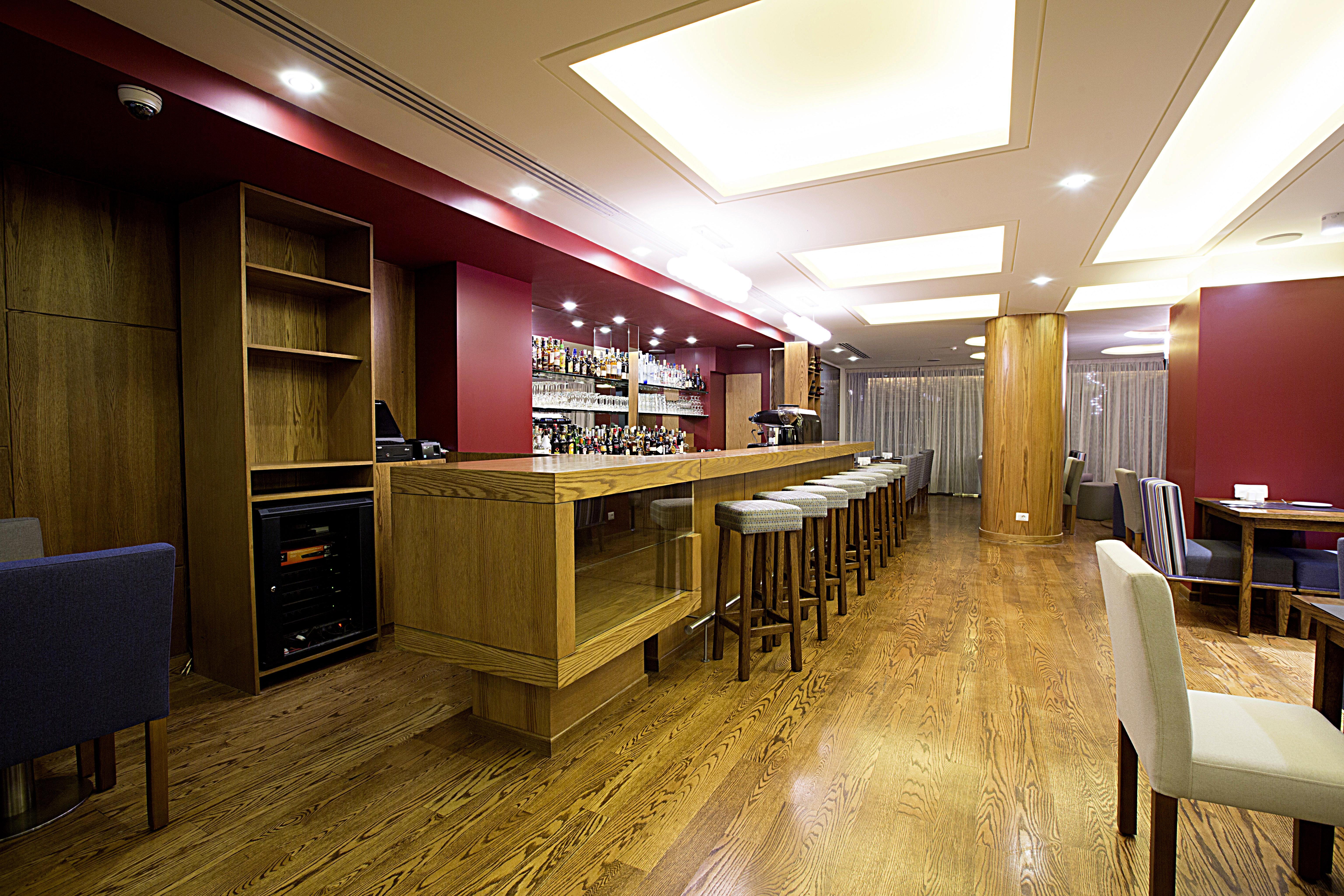 The J Hotel & Spa Бейрут Экстерьер фото