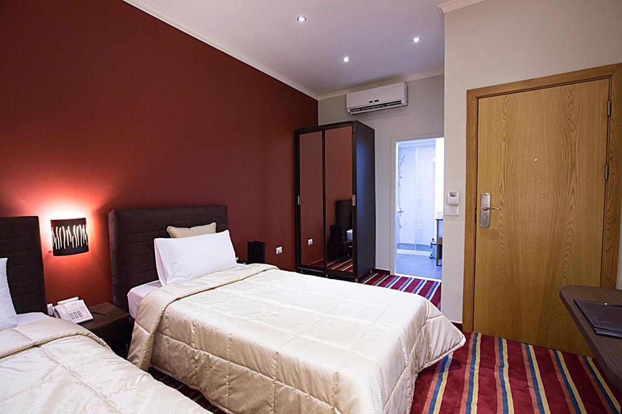 The J Hotel & Spa Бейрут Экстерьер фото